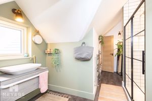 Photo 4- click for photo gallery